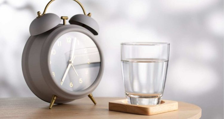 Kebutuhan minum air putih dalam sehari